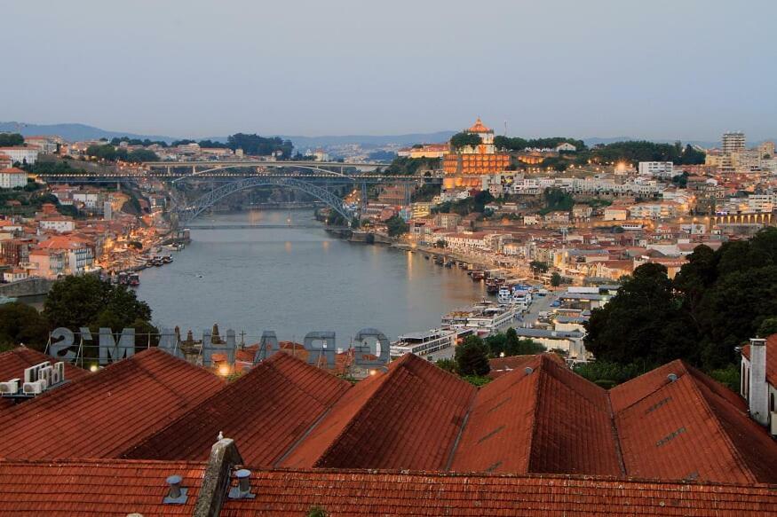 Historical Porto/Gaia Apartment Eksteriør bilde